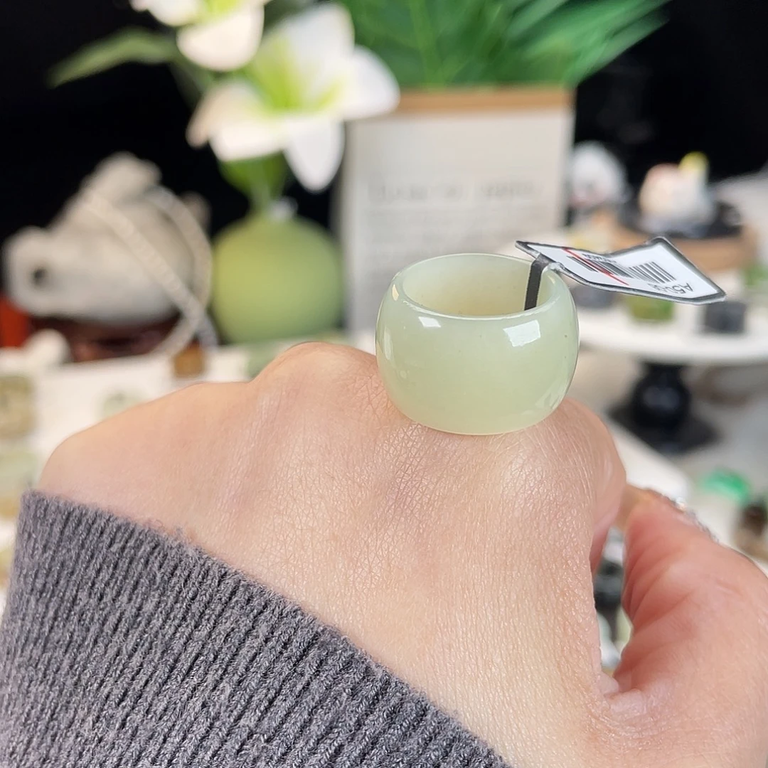 和田玉未镶嵌戒指E79蜂蜜水墩墩16.1