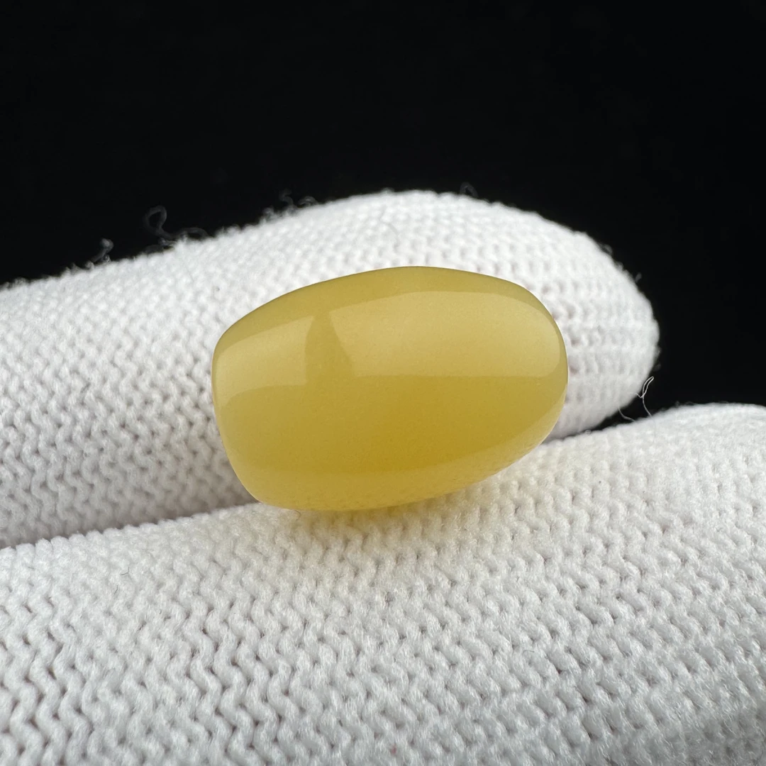 R7864天然俄料蜜蜡鸡油黄马蹄珠 10*15mm 支持复检