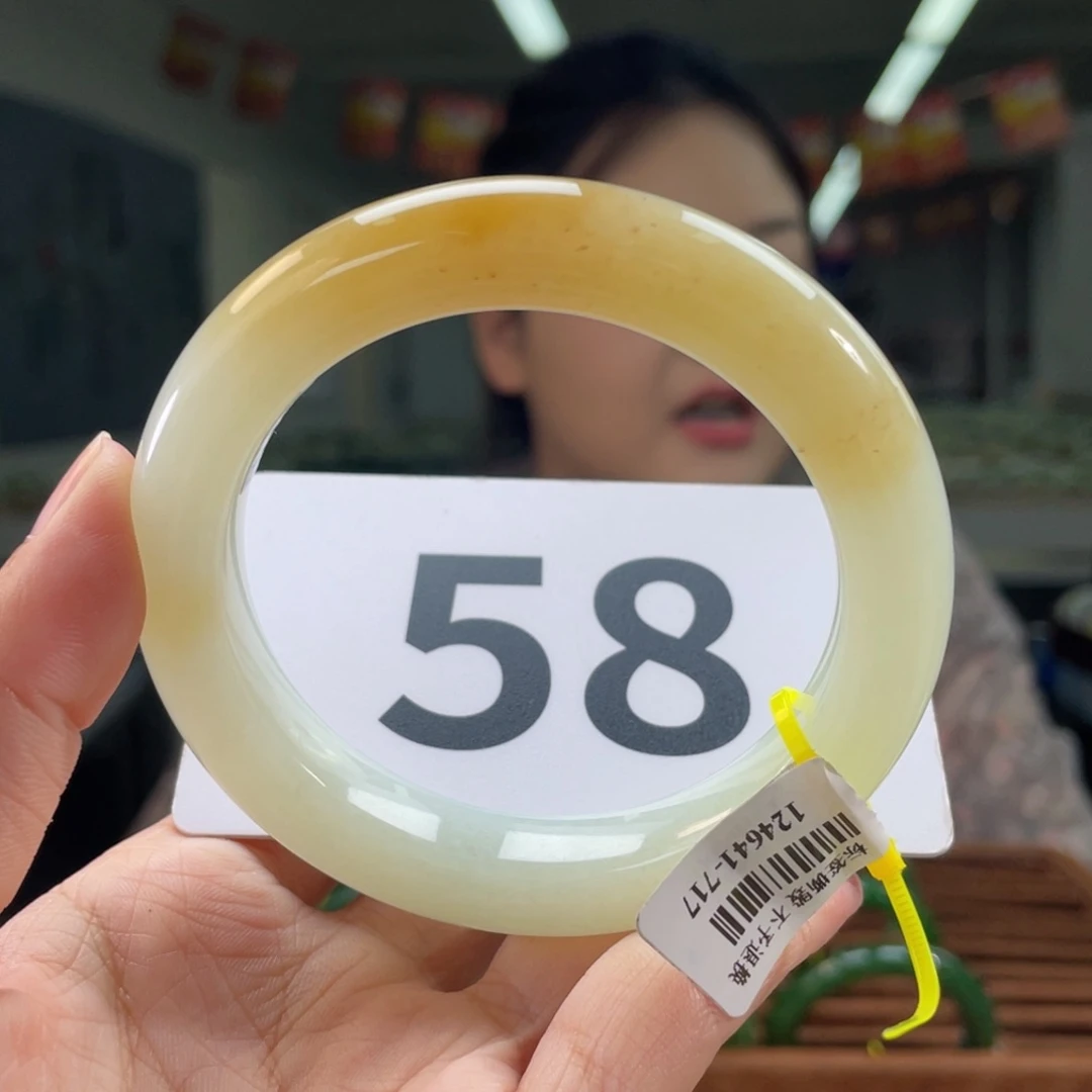 和田玉手镯未镶嵌57 58