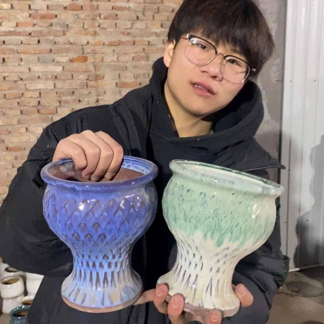 紫砂花盆瑕疵15/18ch jv g h