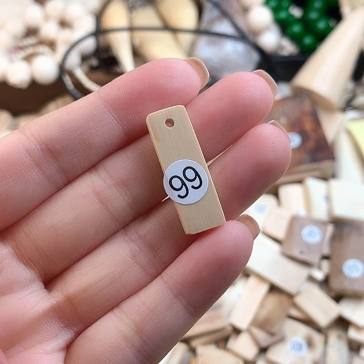 泥塑不打孔联系客服