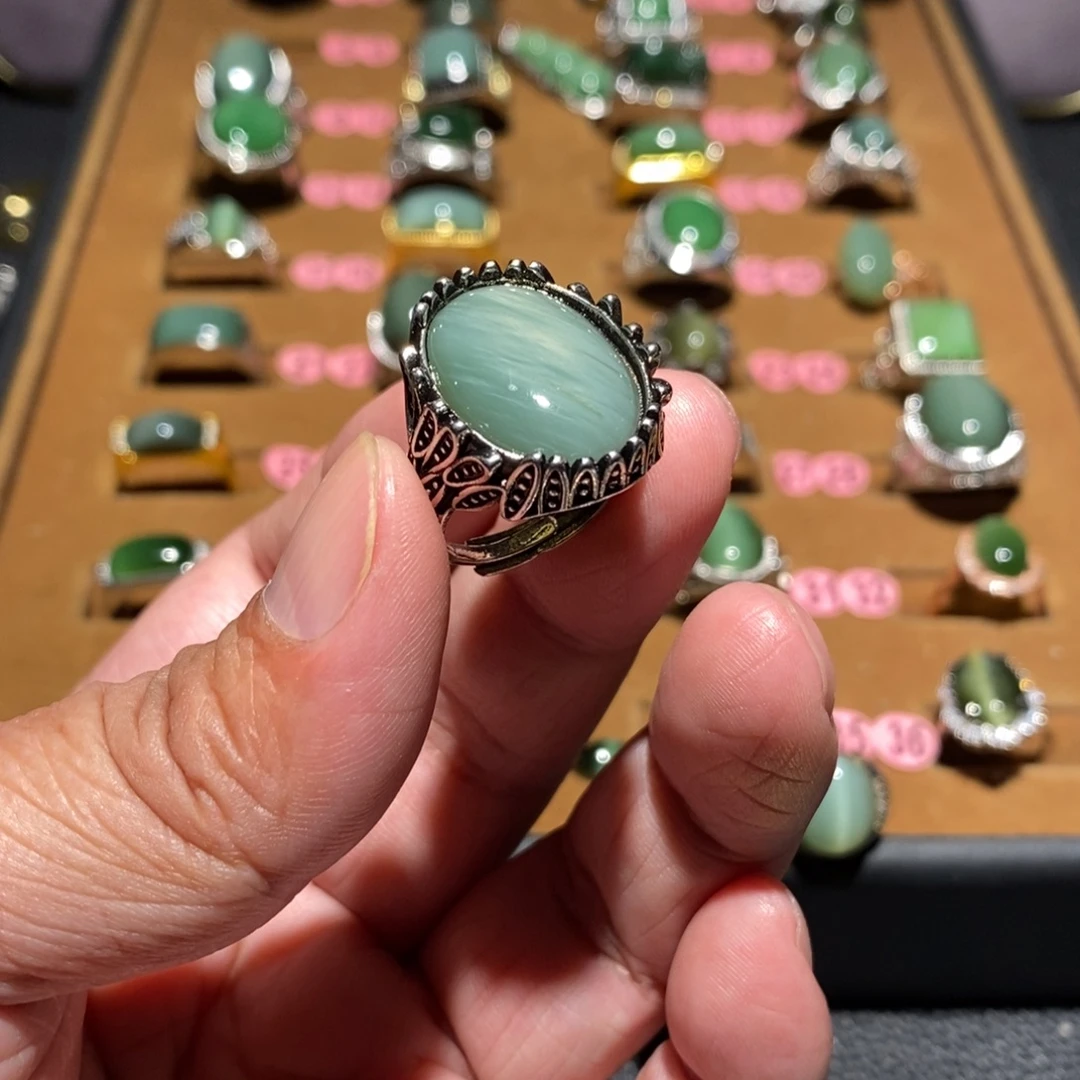 和田玉未镶嵌戒指