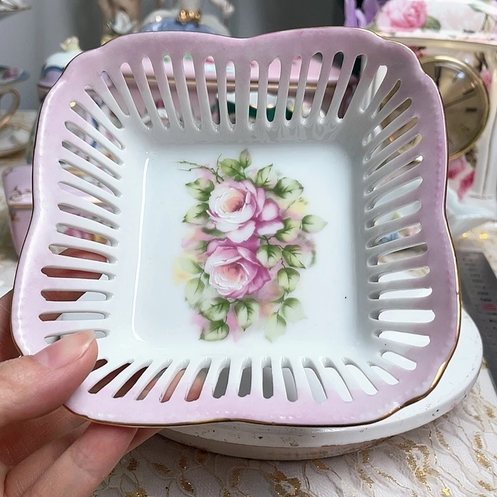 瓷片摆件摆件，摆件，摆件，摆件。摆件