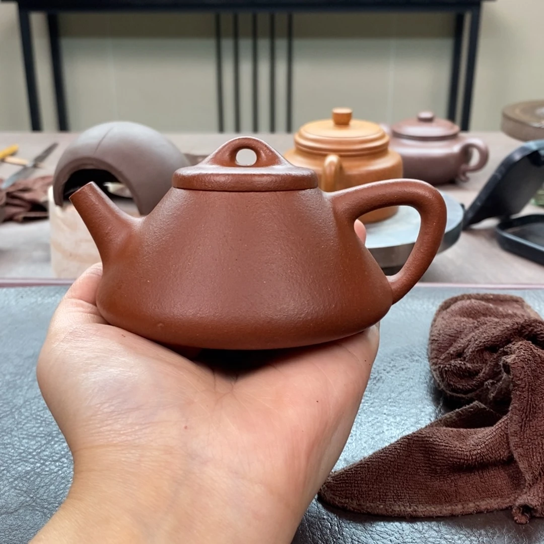 茶壶紫砂红降坡子冶石瓢200cc全手