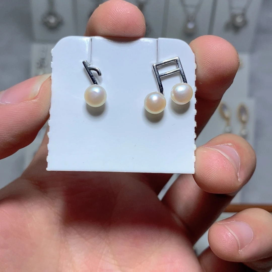 耳饰银S925镶嵌淡水珍珠