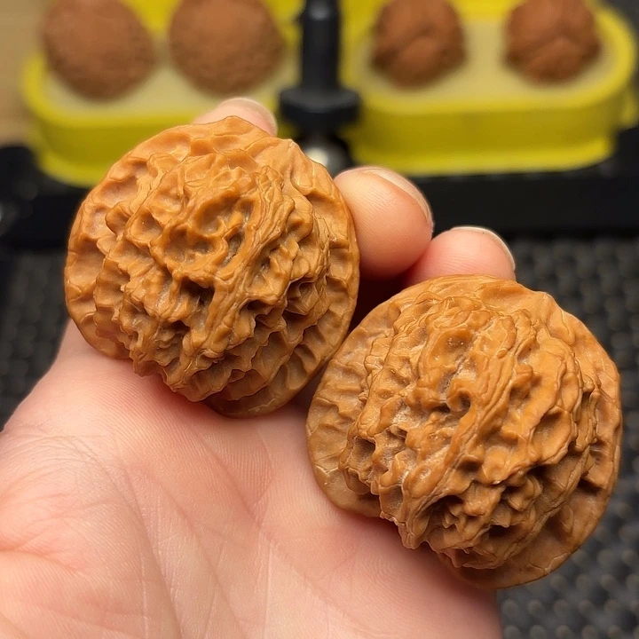 文玩核桃吊坠40全品苹果园狮子头