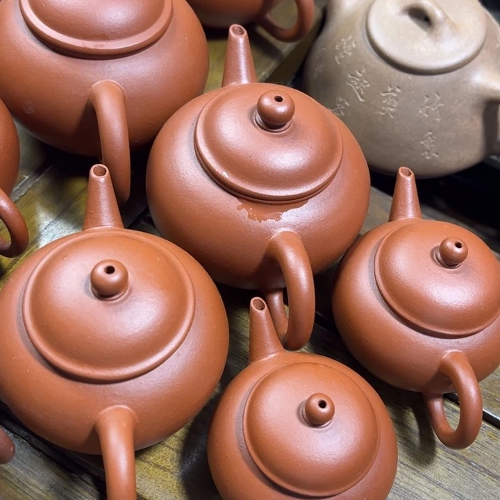 紫砂茶壶紫砂艺术学院的同学