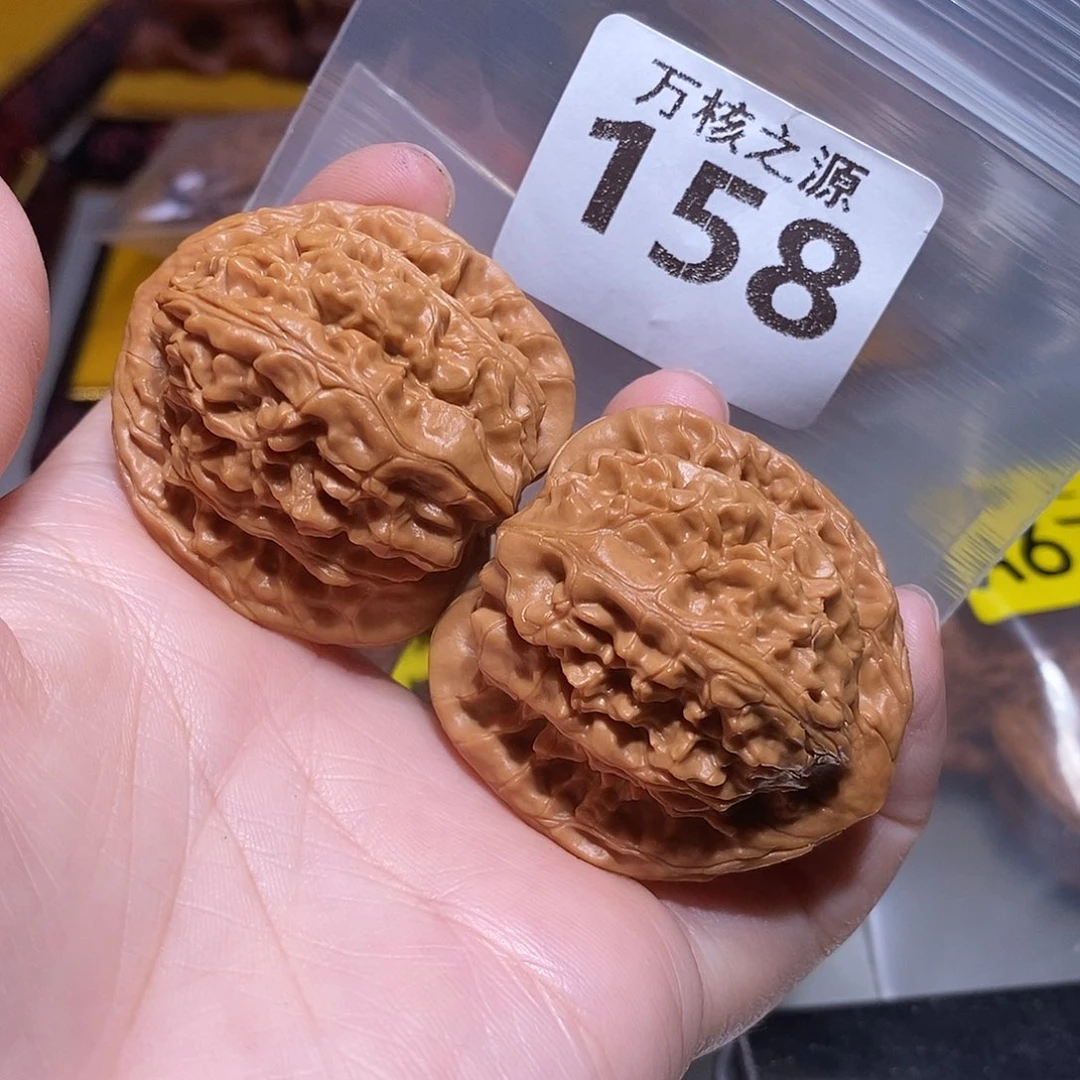 吊坠文玩核桃42全品望月……