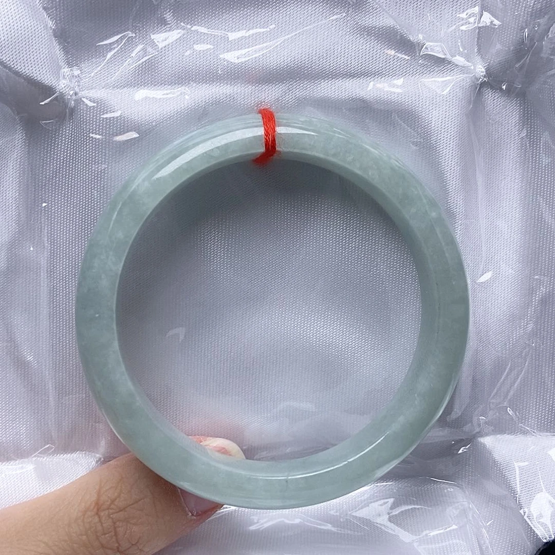 翡翠未镶嵌手镯59.4圈