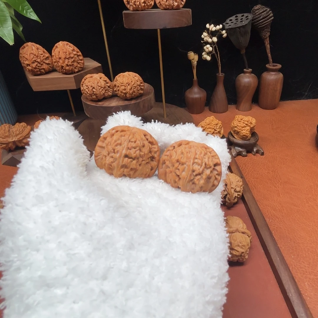 半***翁核桃手串/手链白狮子