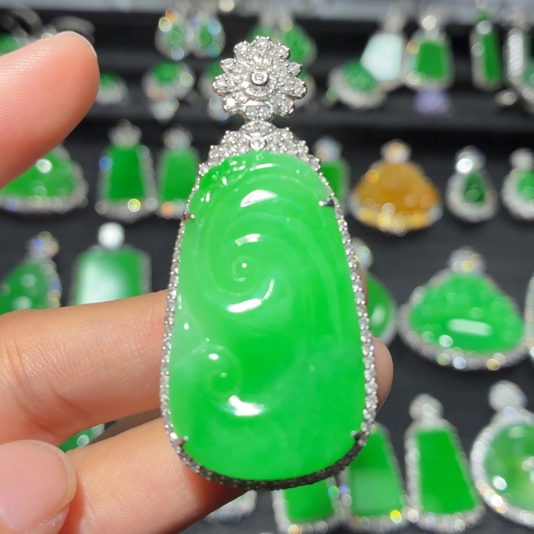 翡翠18K金镶嵌吊坠(不含链)翡翠