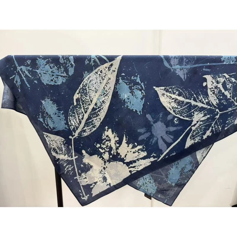 P12【青染花】时尚丝毛双面异色85*85百搭舒适丝巾