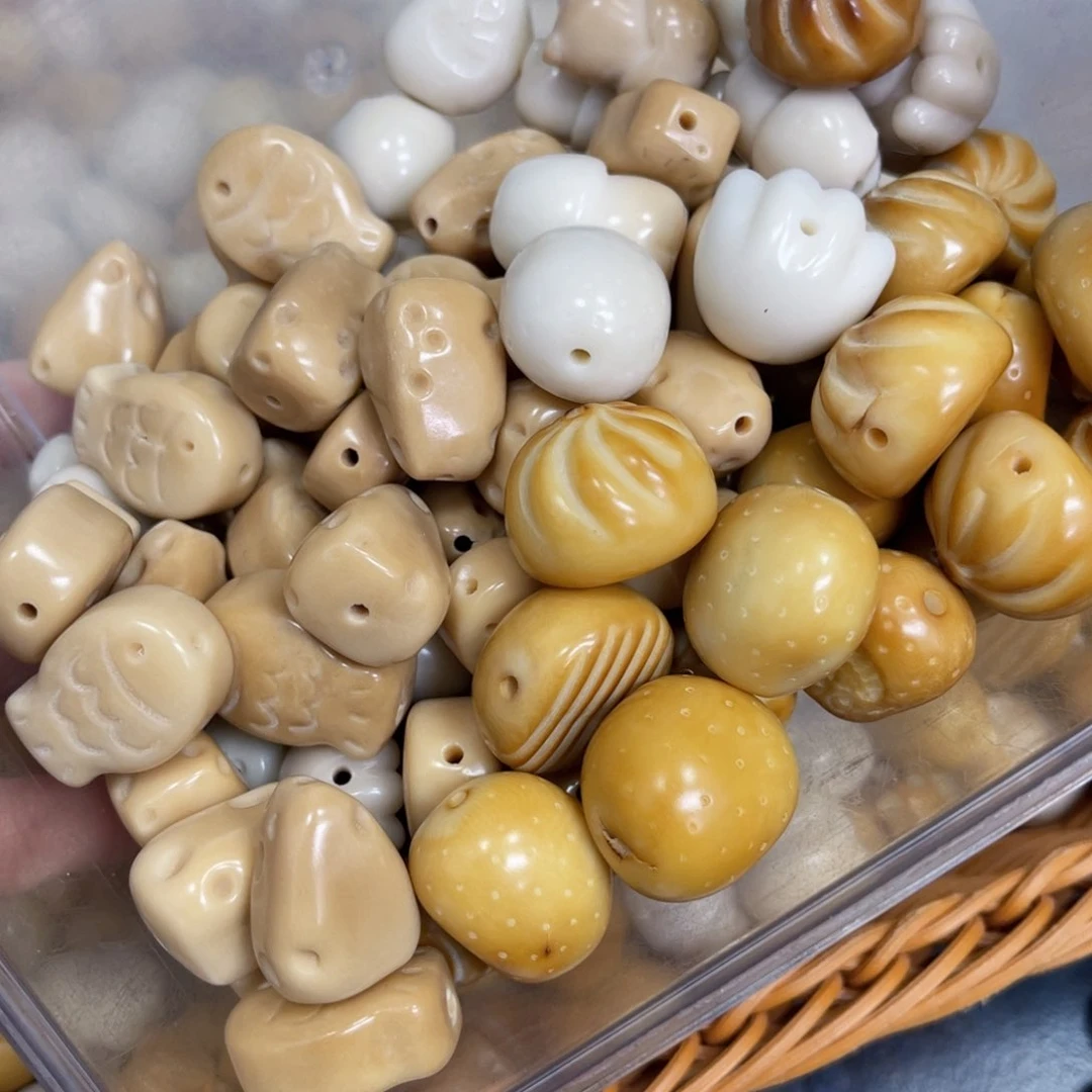 白玉菩提吊坠翠*b15-25mm/116颗锅底