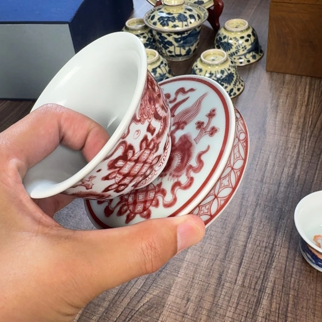 杯釉里红狮子压手➕盖置