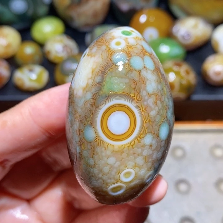 未镶嵌玛瑙/玉髓珠宝半成品166