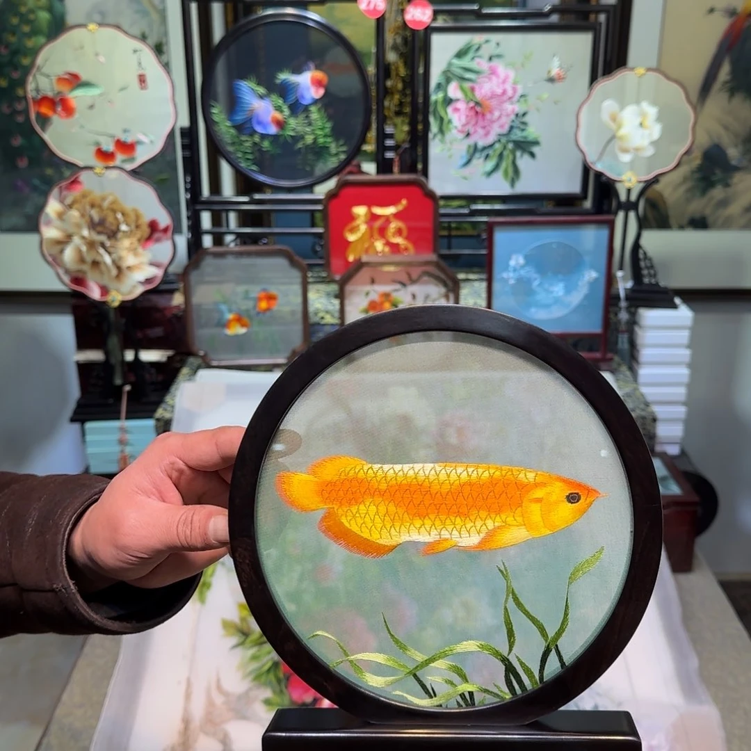 刺绣刺绣工艺精湛