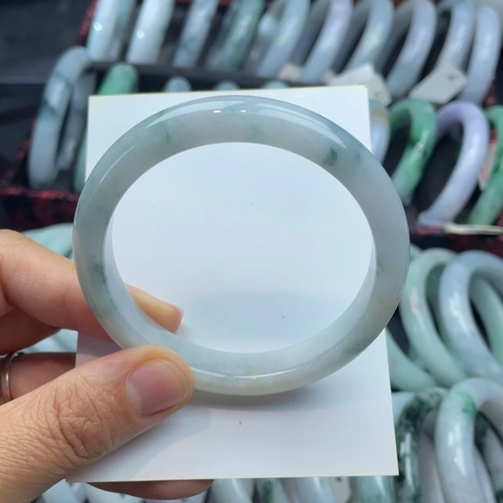 翡翠未镶嵌手镯翡翠手镯56圈口