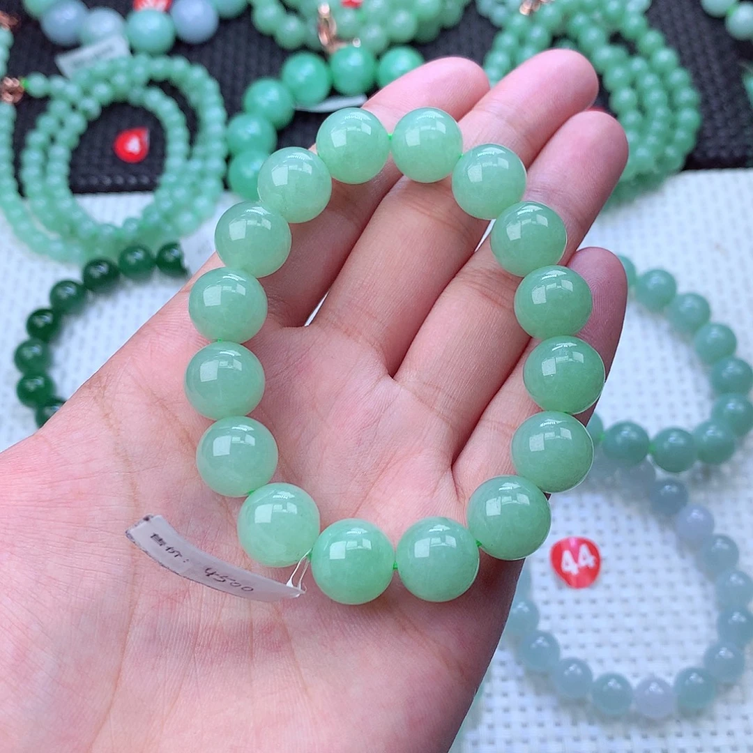 翡翠未镶嵌毛衣链