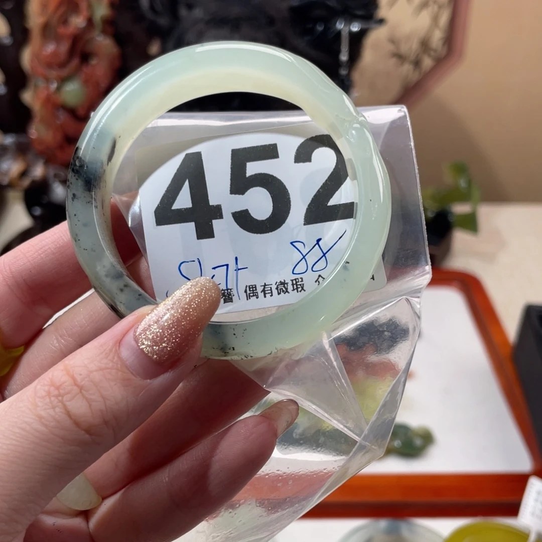 蛇纹石玉发饰未镶嵌旭**?