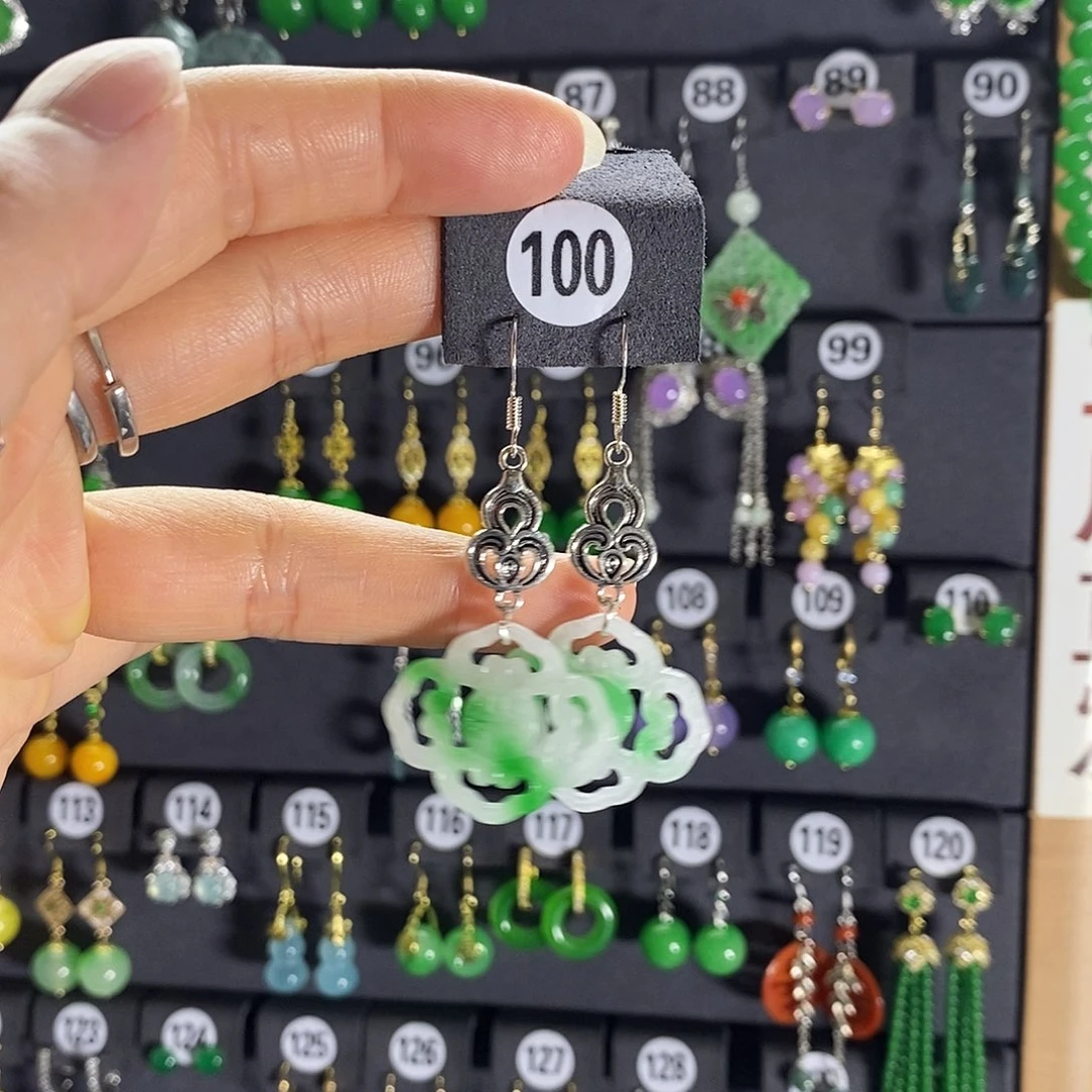 银S925镶嵌翡翠耳饰100