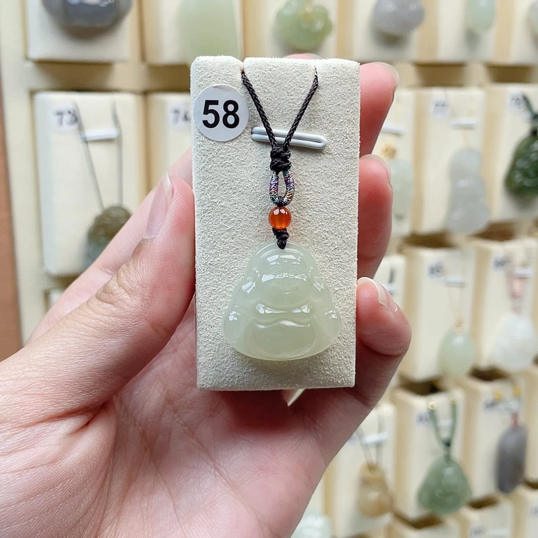 吊坠(赠链)未镶嵌和田玉