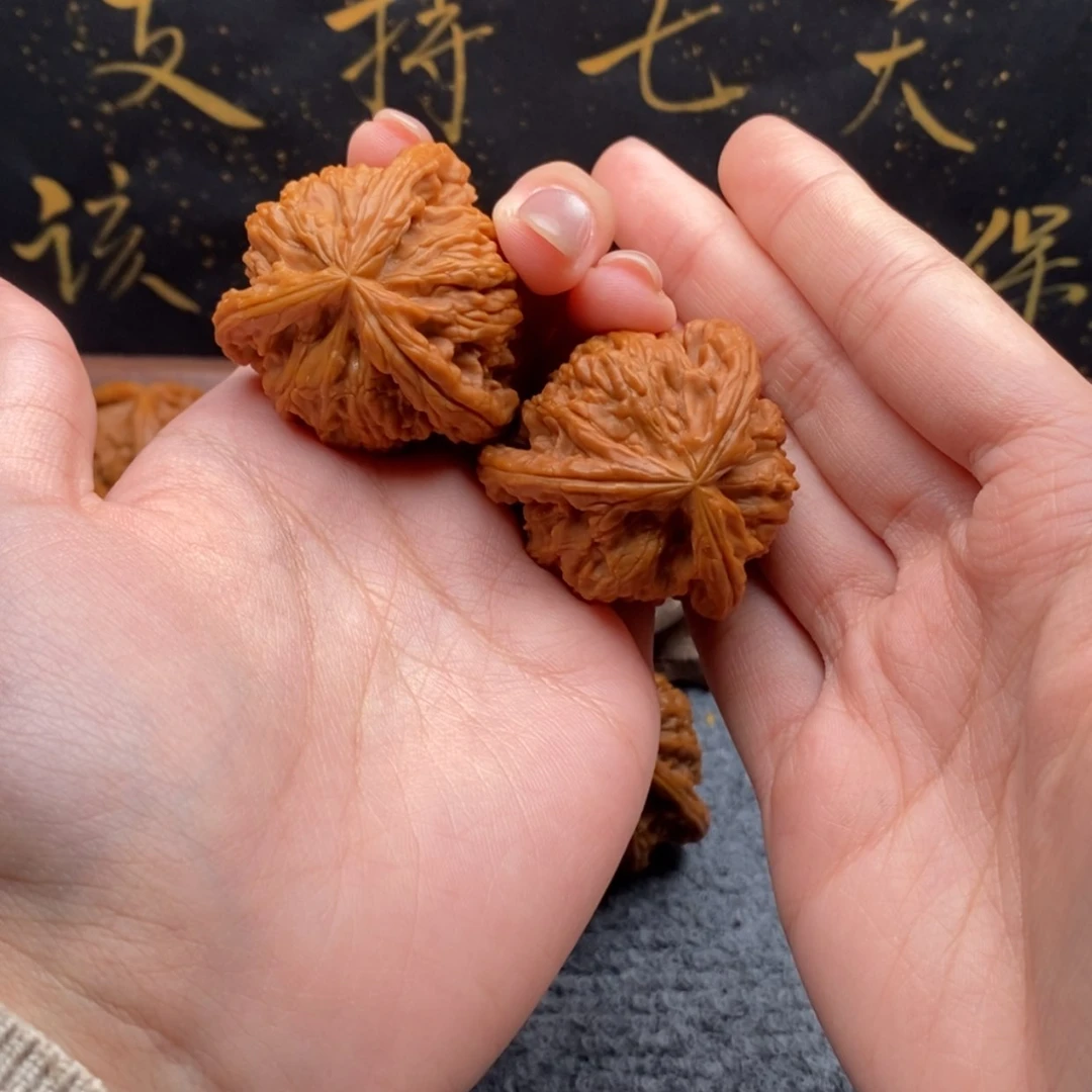 【闪购商品】吊坠文玩核桃苏**哥