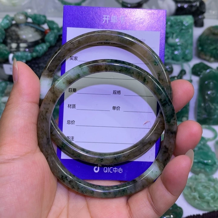 【闪购商品】独山玉未镶嵌手镯潲*