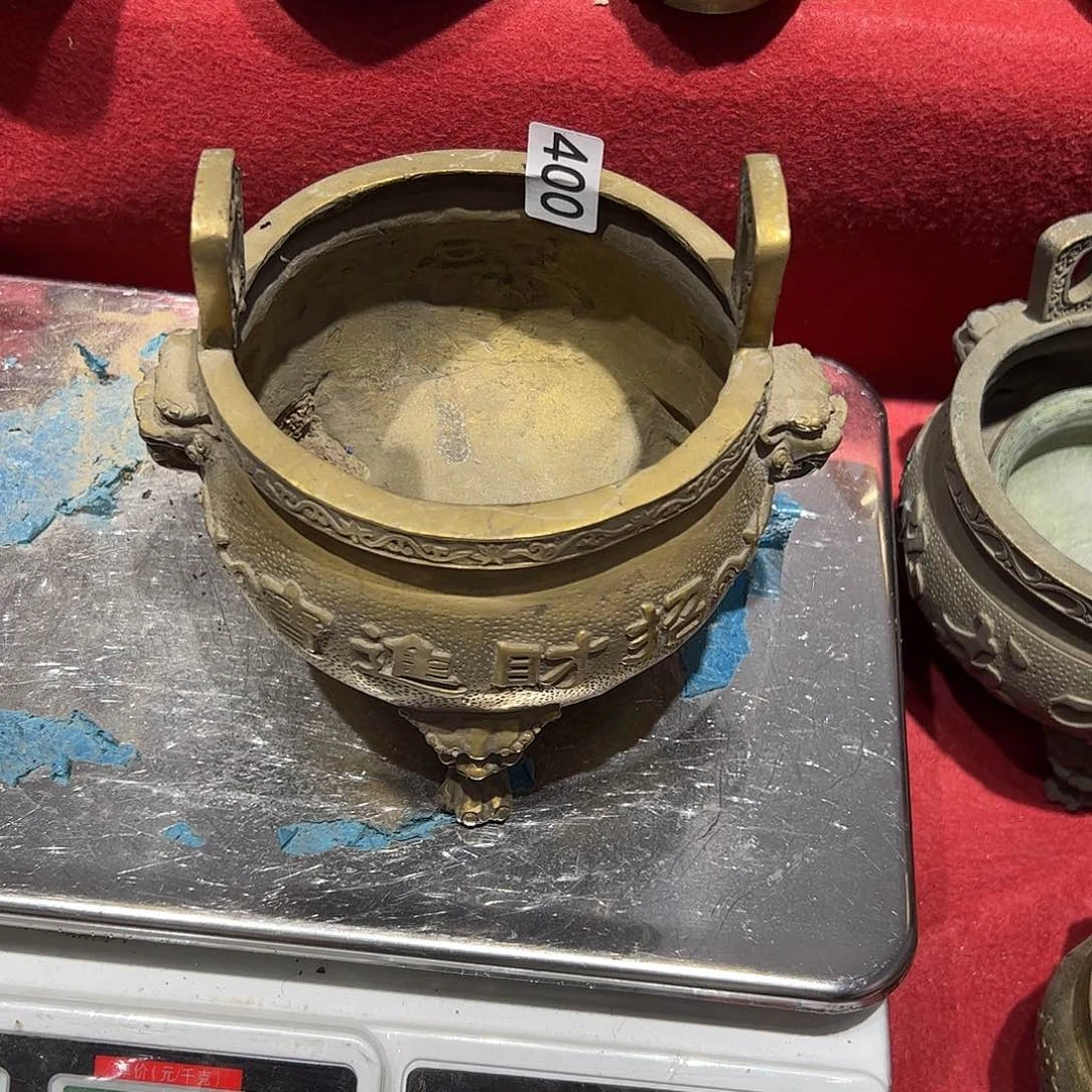 东**士微瑕疵黄铜摆件工艺品