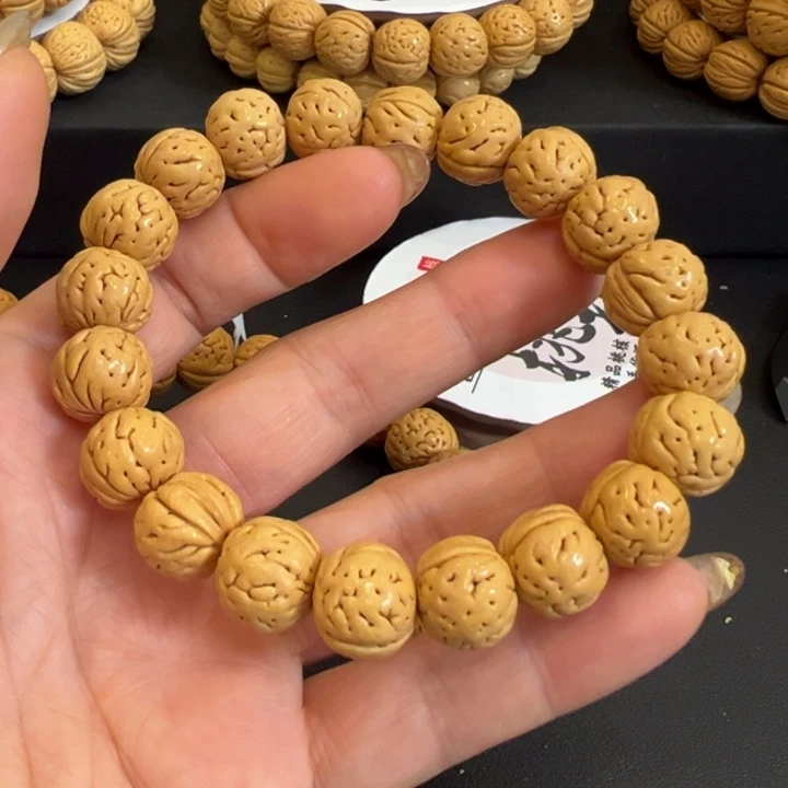 小****桃核吊坠一物一图精品金肉