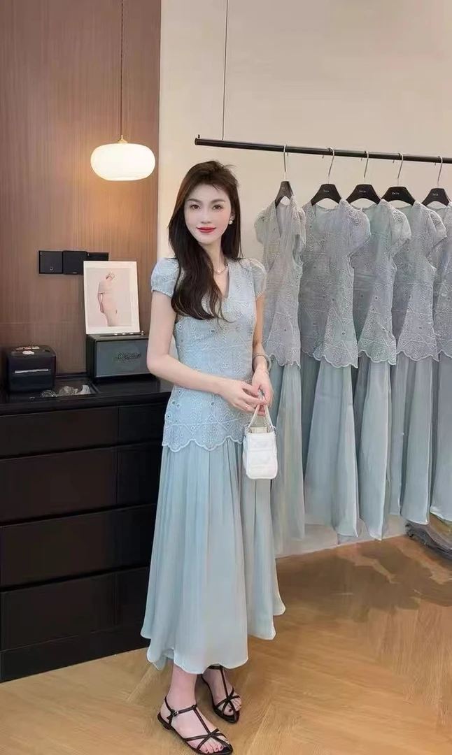 夏季新款时尚洋气遮肉披肩搭配吊带长裙连衣裙