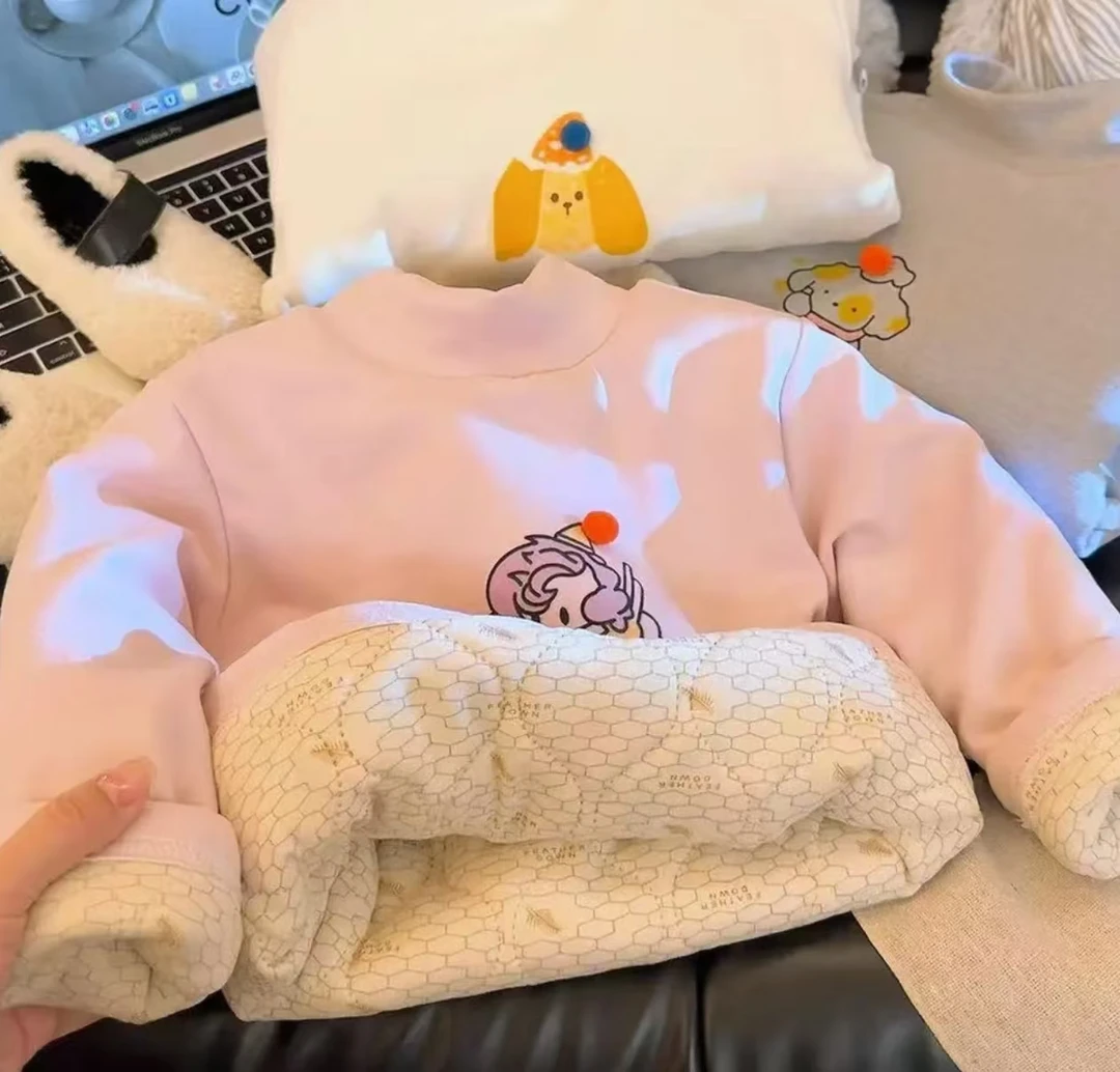 艾俊萱童装2024年秋冬女童宝宝锁棉卫衣