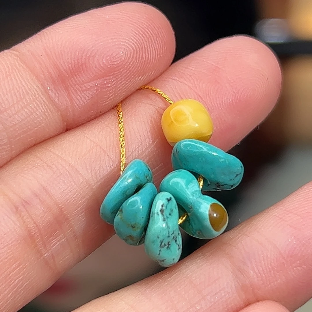 蜜蜡未镶嵌珠宝奇石