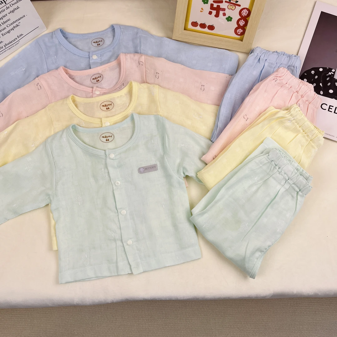 9129小北斗儿童长袖对门开裆套装