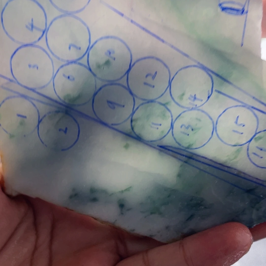 是***K定制翡翠未镶嵌0880087654
