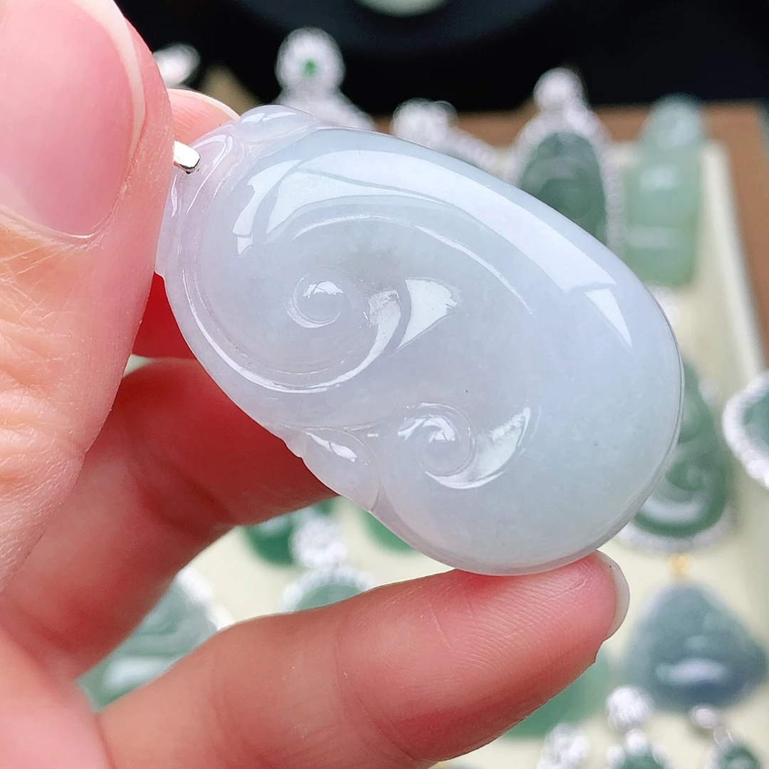 翡翠未镶嵌颈饰吊坠