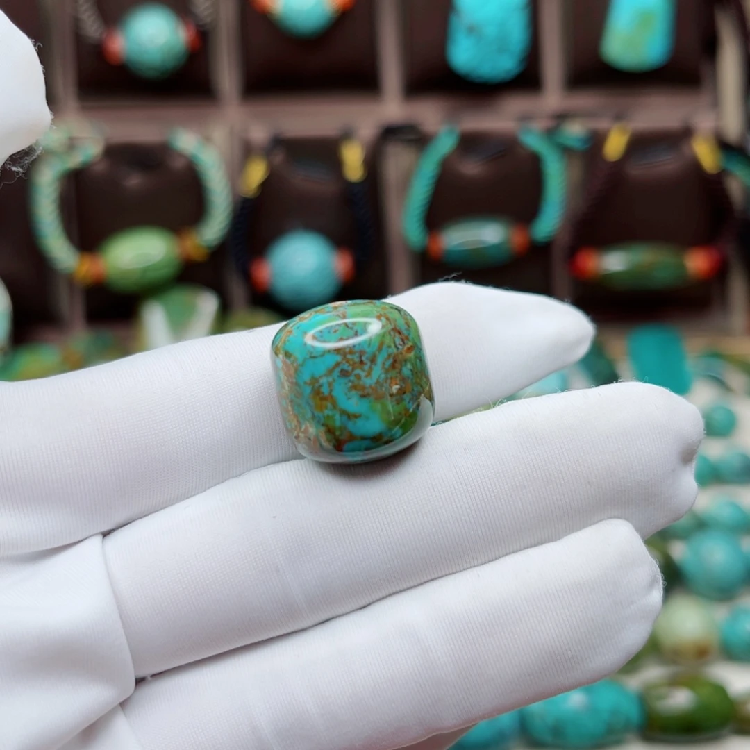 绿松石未镶嵌纯天然原矿绿松石