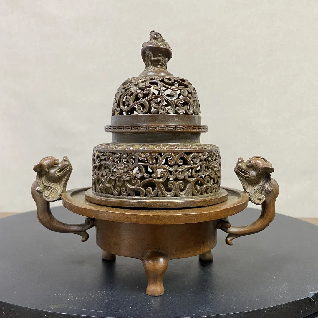 纯铜仿古缠枝纹帝王炉熏香炉