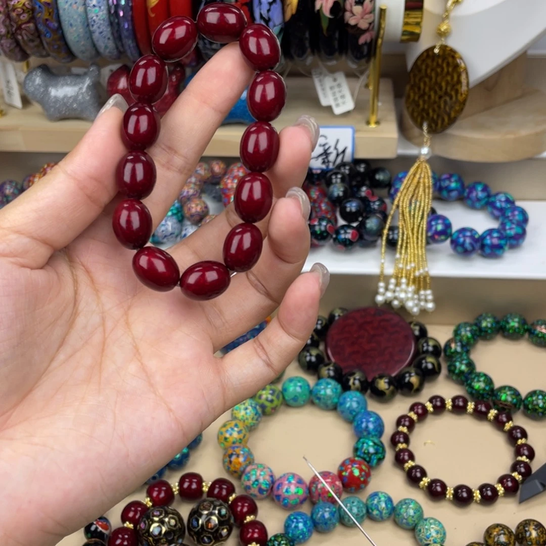 云栖大漆枣珠………………