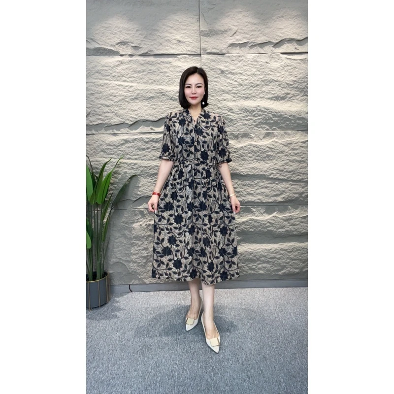 【千姿燕】5290新款立领黑色紫荆花洋气时尚气质显瘦百搭女装连衣裙