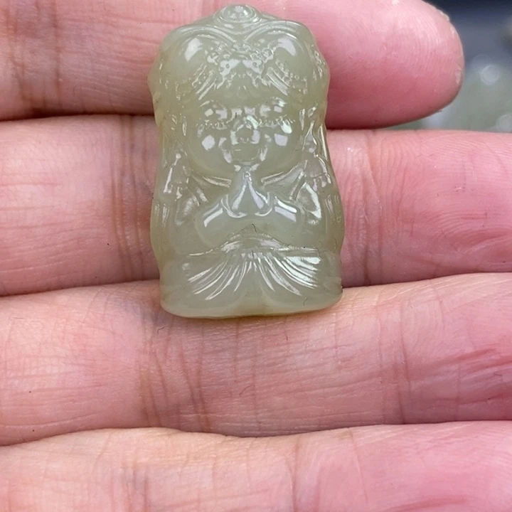 和田玉颈饰未镶嵌