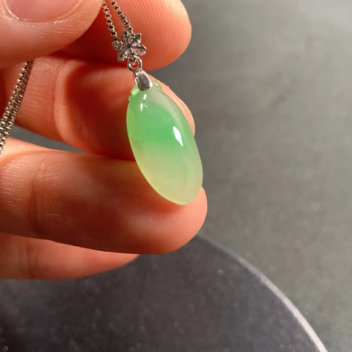 吊坠(不含链)18K金镶嵌翡翠平安高级感玉石