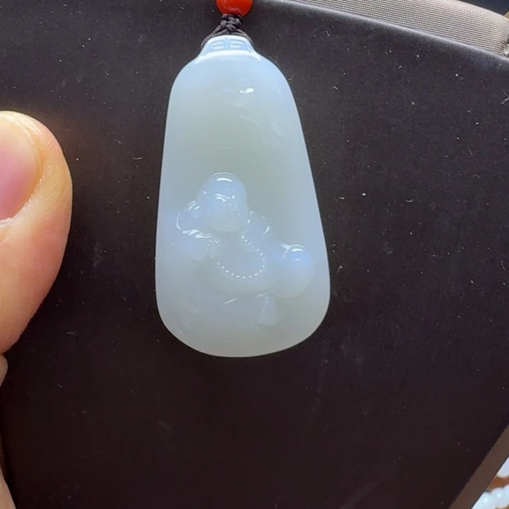 宇***助和田玉（白玉）未镶嵌颈饰