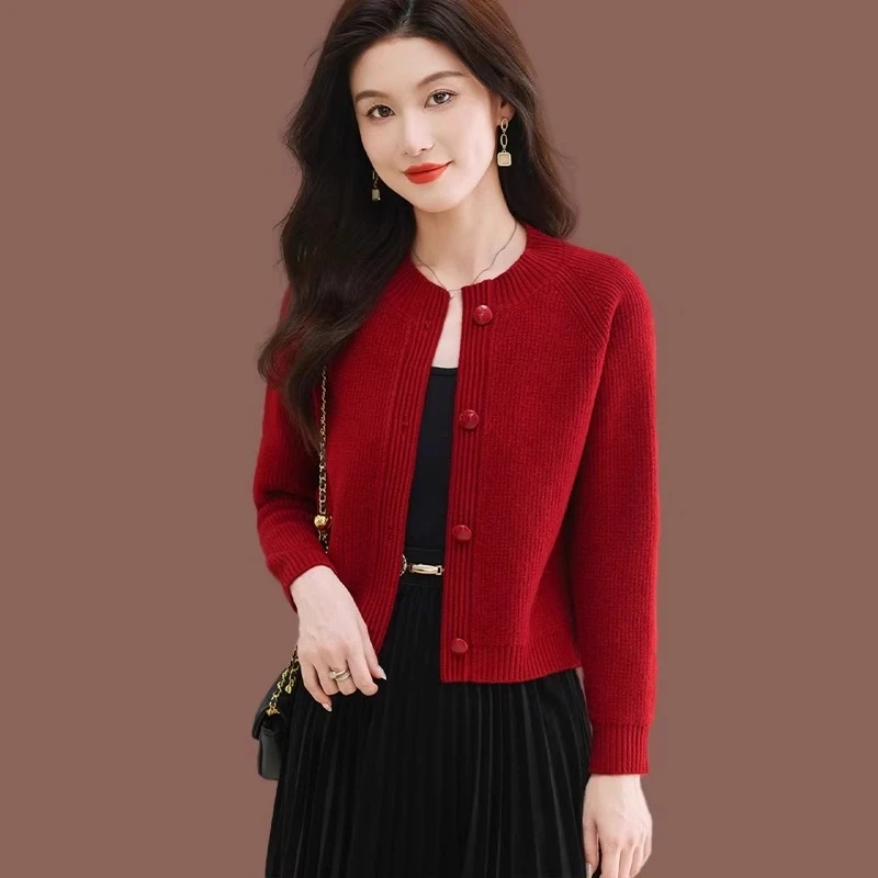 毛衣短款外套女春秋新款时尚高腰配裙上衣小个子妈妈针织开衫外搭