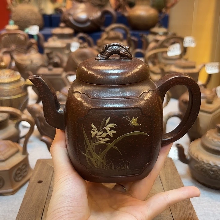 紫砂壶等艺术精品
