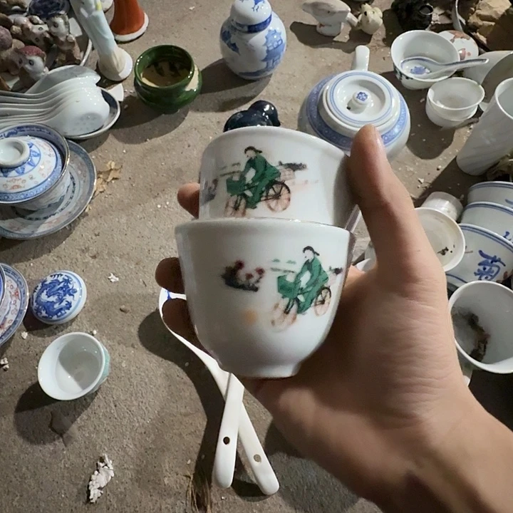 景德镇的陶瓷瓷器