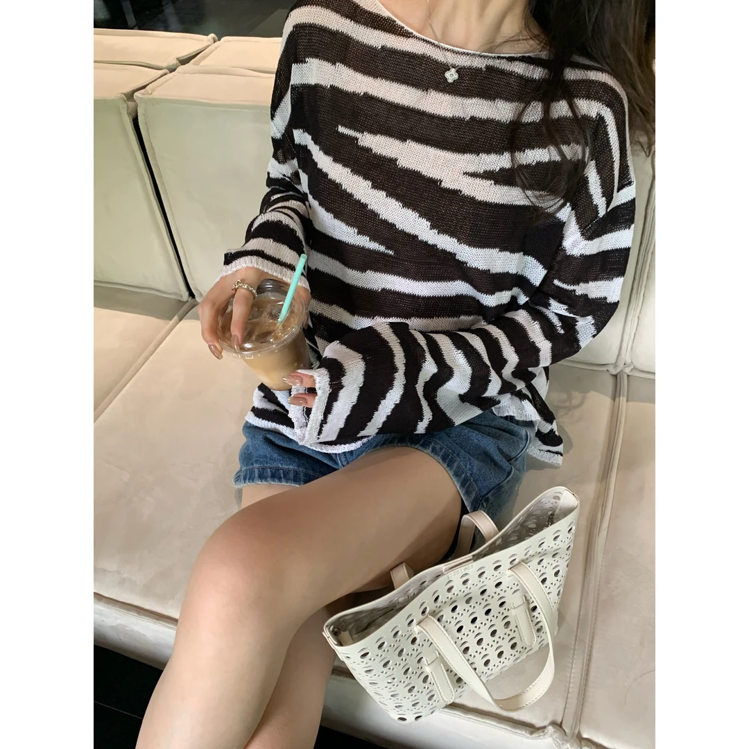 “斑马迷恋”显瘦显脸小休闲时尚潮流打底衫D5L278