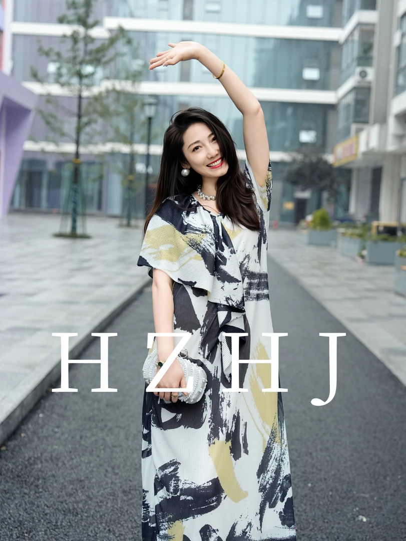 HZHJ原创设计师款  都市水墨 连衣裙  显白显瘦高级洋气2010