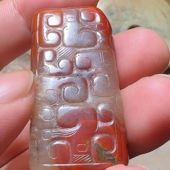 老***张玛瑙/玉髓颈饰未镶嵌