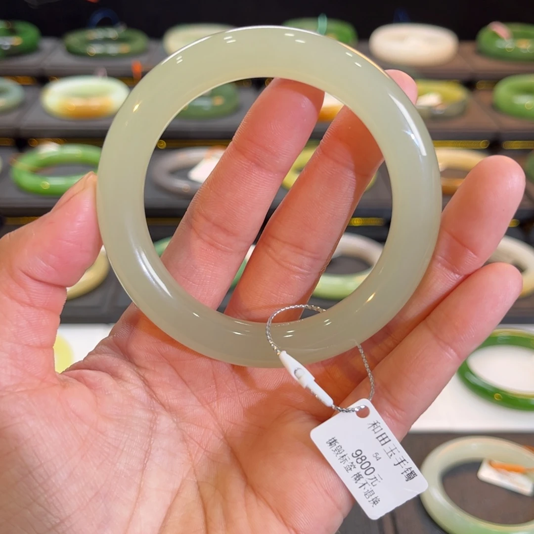 和田玉未镶嵌手镯高冰胶底浅晴