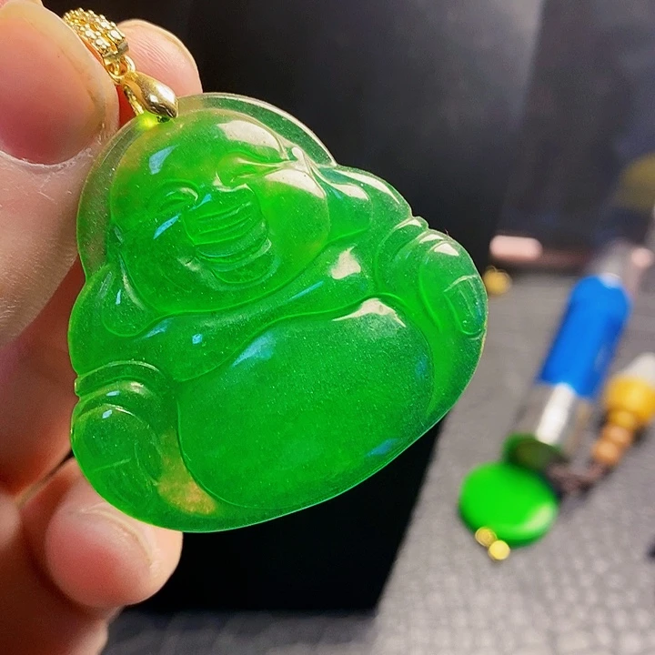 翡翠14K金镶嵌颈饰